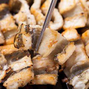 통영 대 바다장어 1kg 2-3미 (손질후550-600g/소스2개)