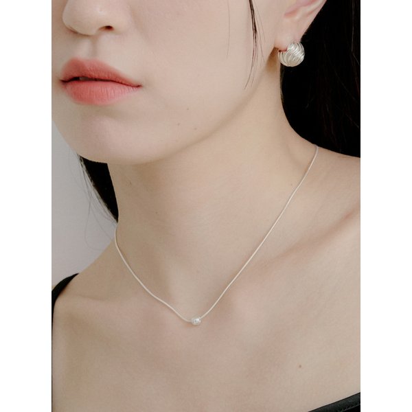 Orbi necklace
