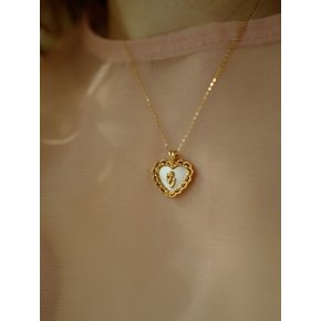 tulip stone heart necklace