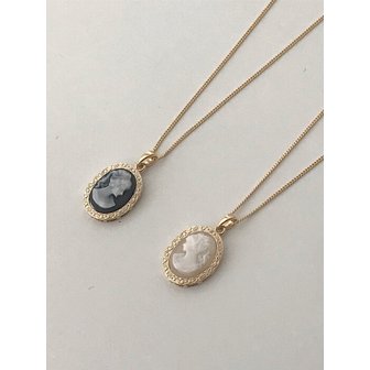 오에이알 Vintage Mood Cameo Long Necklace 카메오 롱 목걸이