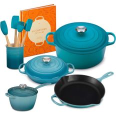 영국 르쿠르제 무쇠냄비 Le Creuset 13 Piece lywed Cast-Iron Cookware Bundle - Caribbean 163