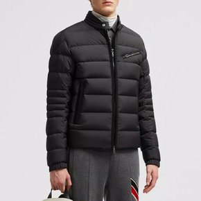 몽클레어 Souillet (관부가세 배송비 포함) 남성 숏 다운 패딩 바이커 자켓 Moncler