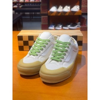 반스 [여주점] (남여공용) 스니커즈 프리미엄 올드스쿨 (아이보리) (VN000SHMDWN)