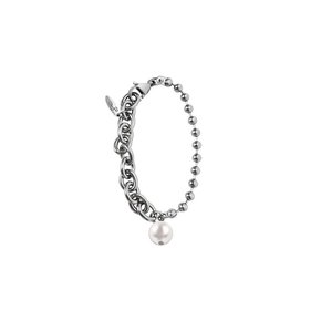 Half Chain Charm B.