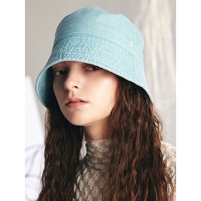 CLOUD SKY BLUE BUCKET HAT