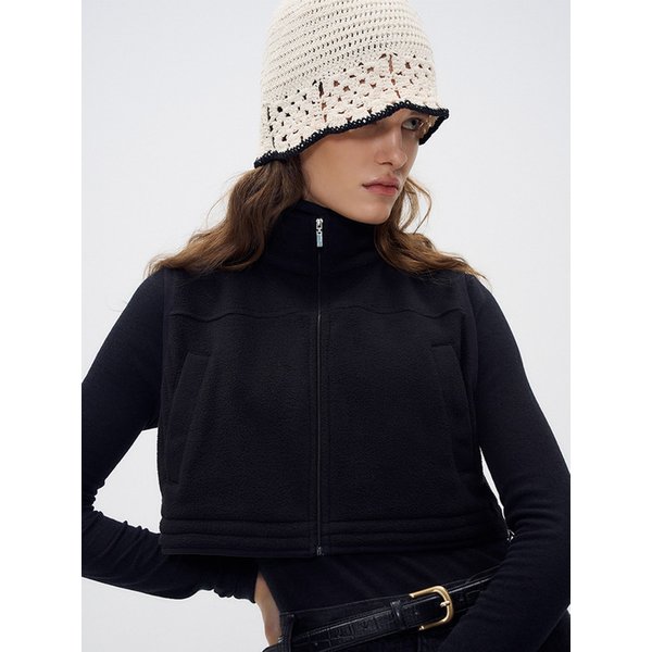 Ethan cloud cropped vest