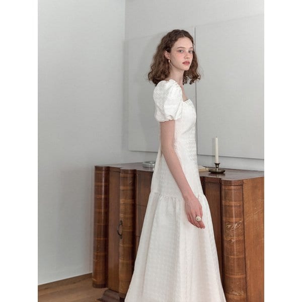 Jacquard Square Puff Dress (white)
