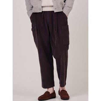 커스텀어스 남자 16골 코듀로이 쎄미 와이드핏 허리E밴딩 겨울 팬츠  CXS25WWPTB08 BRO