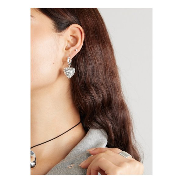 록산느 애슐린 더 대즐링 퍼피 하트 실버톤 크리스털 후프 이어링 1647597355585720