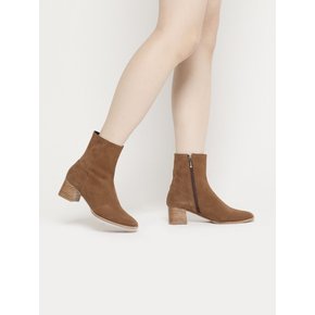 CARRIE 스웨이드 앵클부츠 Camel Brown