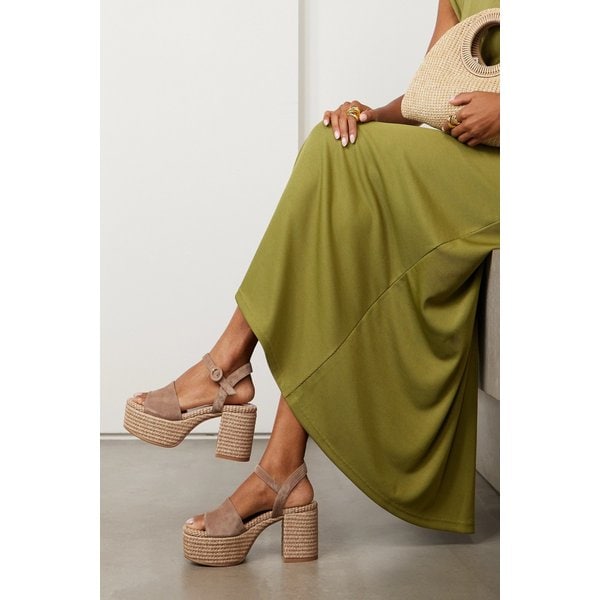 캐롤 35 스웨이드 플랫폼 샌들 46376663162952568