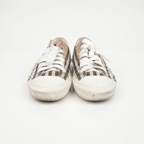 https://image-cdn.trenbe.com/resale-product-photo/893155/1792402219887-c6e0bb1d-aa4a-43df-a585-5c5e4bb4dc91.JPG