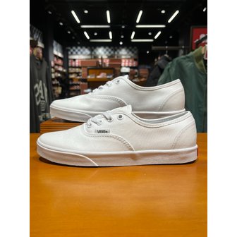 반스 [시흥점] 남녀공용 스니커즈 어센틱 로우프로 (화이트)(VN000D04WWW)