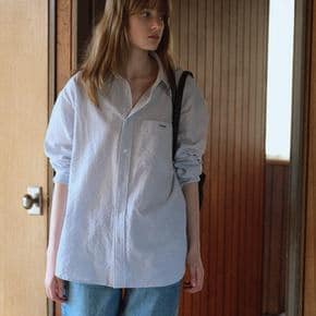 Classic tomboy shirt Pale blue stripe