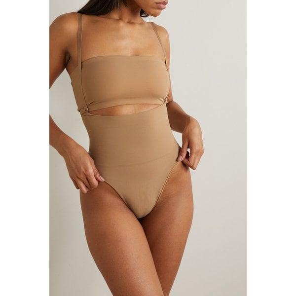 스킴스 코어 컨트롤 텅 팬티 오커 베이지 1647597314587456