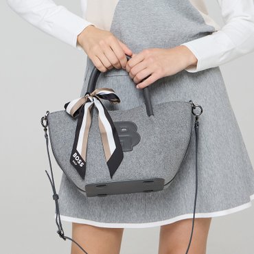BOSS GOLF 더블 B 모노그램 펠트 버킷 백 WOMAN MELANGE GREY