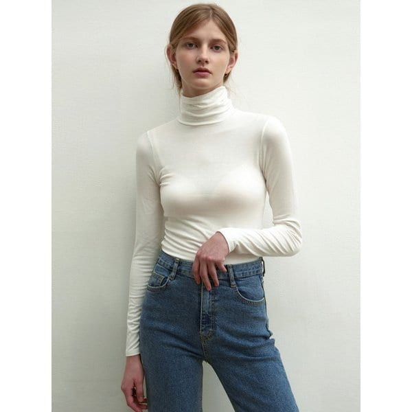 [ESSENTIAL]TURTLENECK SLIM TOP_IVORY