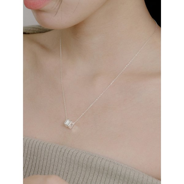 Tubo necklace_silver