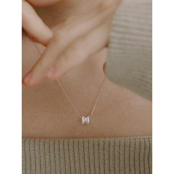 Tubo necklace_silver