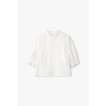 GCUT [지컷25S/S]레이스 하프 슬리브 블라우스(7215260403)