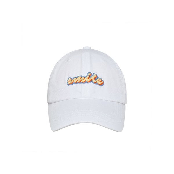 SMILE NEEDLEPOINT HAT - WHITE