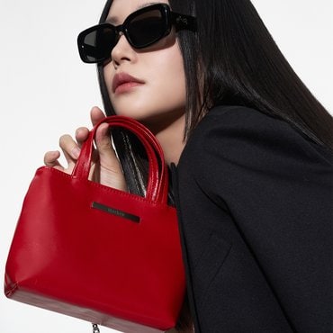 리끌로우 TART MINI CHAIN BAG RED