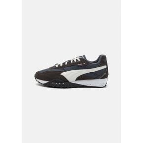 3704740 Puma BLACKTOP RIDER UNI - Trainers flat dark gray/vapor gray