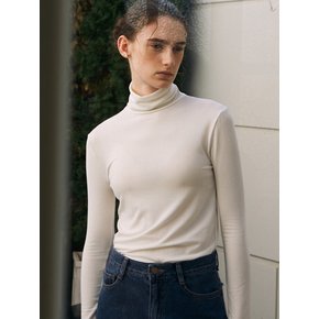 CLASSIC TURTLENECK TOP_IVORY