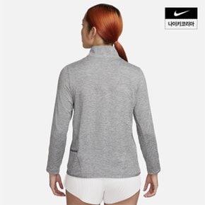 우먼스 나이키 드라이 핏 스위프트 엘리먼트 UV 쿼터집 러닝 탑 NIKE FB4317-084