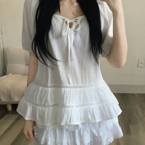 스콘 펀칭 리본 프릴 반팔 블라우스3color