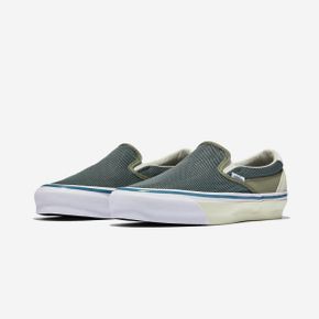 TDC Collection SLIPON 1