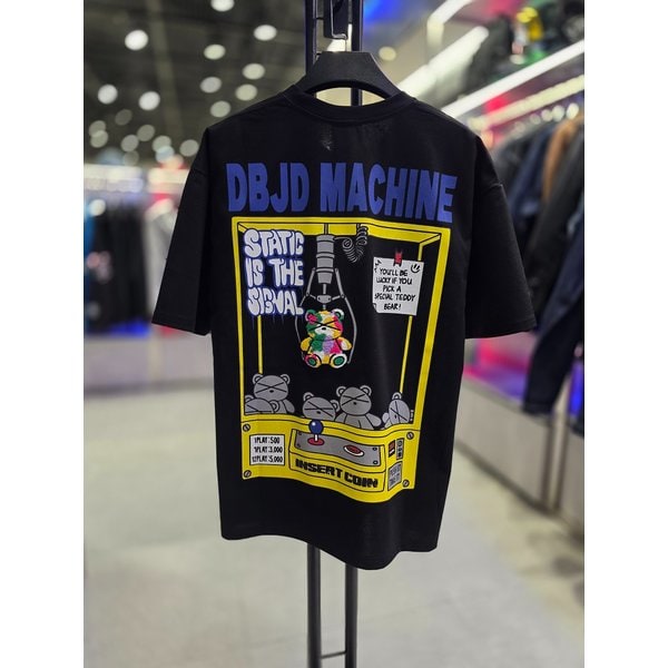 [시흥점] 26 남여공용 뽑기머신 부클베어 반팔티(블랙)/JHZK10202BK