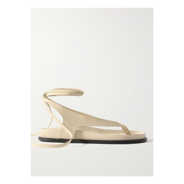 에머리 쉘 가죽 샌들 크림 1647597333901031