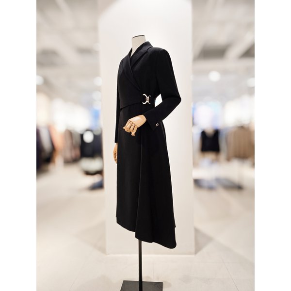 [파주점] [더아이잗컬렉션]메탈 피크드 라펠 플레어 원피스 CR2A0OP761