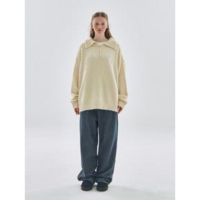 Washable half heart logo embroidery half zip-up knit oversized [beige]