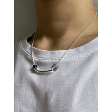 이지띵즈 Silver 925 Quartz & Pipe Necklace