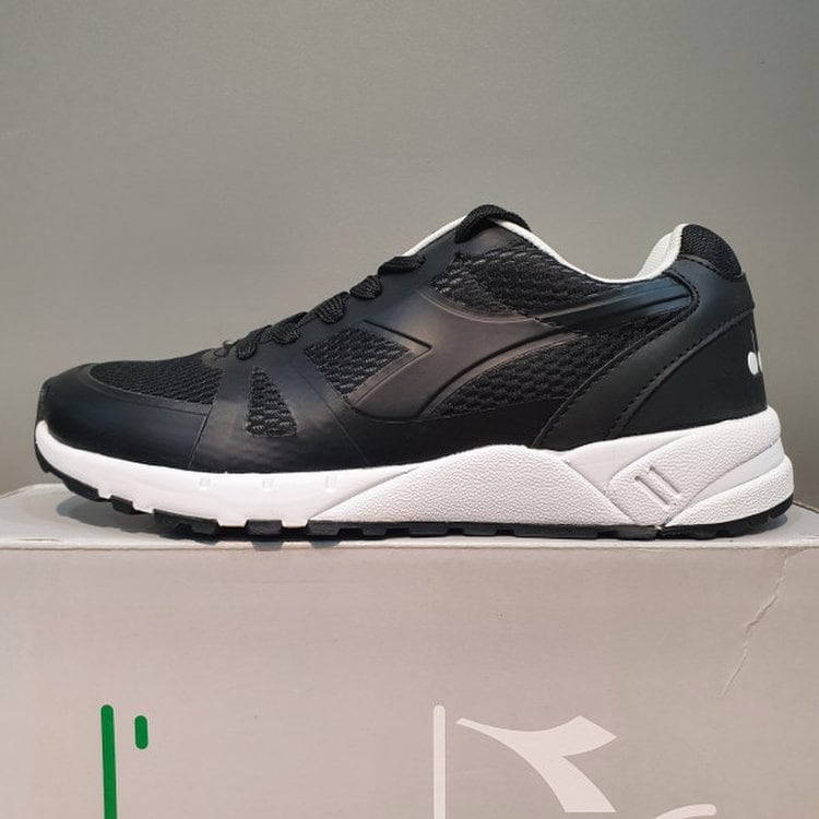 Diadora run deals 90