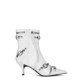 4848104 Jeffrey Campbell Alt Rock Ankle Boot In White/silver