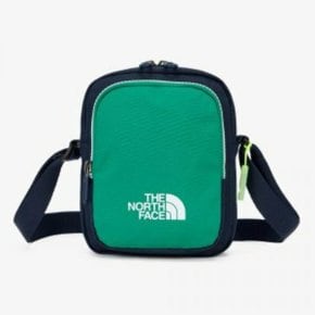 [국내정식매장] 노스페이스 키즈 크로스백 가방 The North Face KIDS CROSS BAG M - NAVY