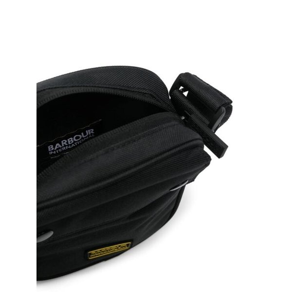 [해외배송] 25SS 바버 숄더백 UBA0721 BK11 Black