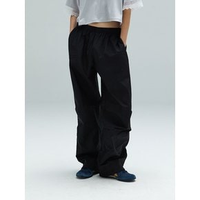 ZOE GLOSSY PARACHUTE PANTS - BLACK