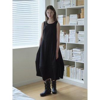 피피비 [리퍼브] Structured Volume Dress (Black)