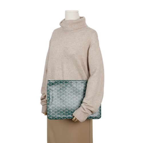 https://image-cdn.trenbe.com/resale-product-photo/894415/1792748644616-8811234e-0739-4c89-b6aa-b5b4da96260f.JPG