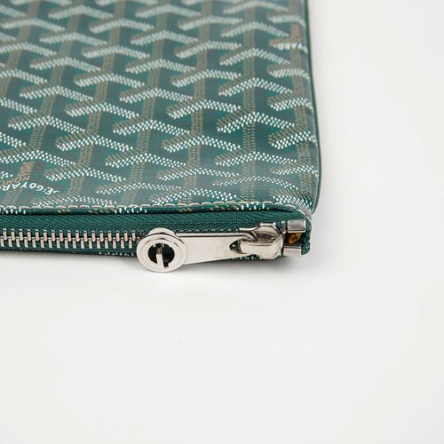 https://image-cdn.trenbe.com/resale-product-photo/894415/1792748644714-dddb213d-3064-447b-b636-723250bebbd7.JPG