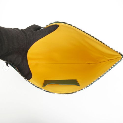https://image-cdn.trenbe.com/resale-product-photo/894415/1792748644548-7d8df973-691c-438b-9ab6-ca4db155c04a.JPG