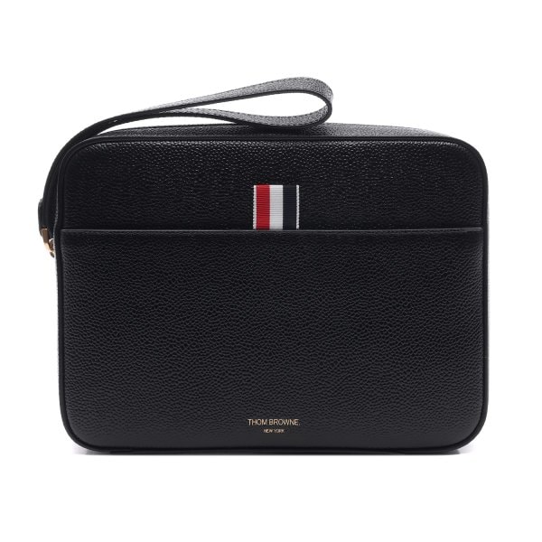 [부산점] 26SS 남성 페블 그레인 클러치백 (MAC067A 00198 001 26S)