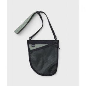KNBA5E006K2 KEEN 킨 나일론 포켓 사코슈 OLIVE 4690368