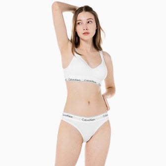 Calvin Klein Underwear JENNIE’s Look 여성 모던 코튼 리프트 스쿱백 브라렛+비키니 SET(QF5490/F3787AD-100)