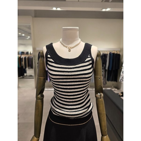 [파주점] 골드 라인 포인트 스트라이프 니트 JR3A1PO186