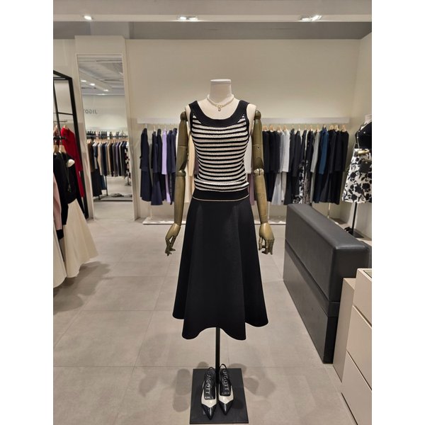 [파주점] 골드 라인 포인트 스트라이프 니트 JR3A1PO186